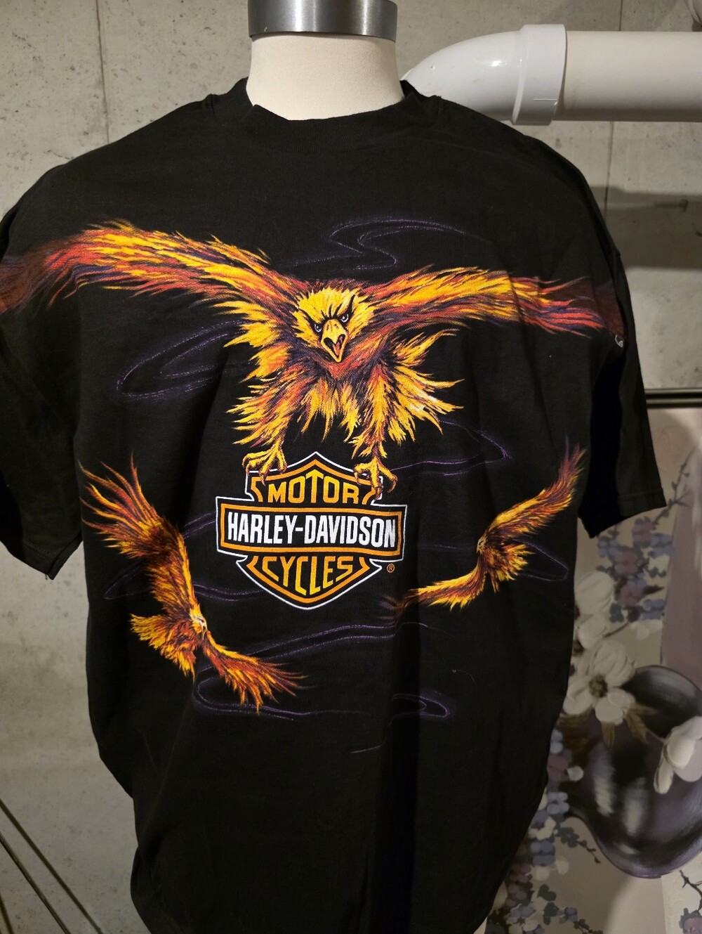 Harley-Davidson Black Tee with Fiery Eagle Graphic Vintage